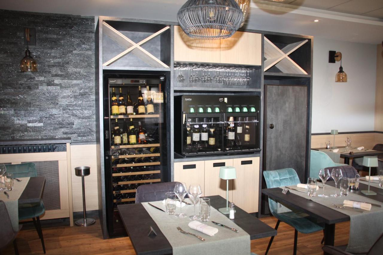 Logis Hotel- Restaurant La Renaissance Baccarat Exteriör bild